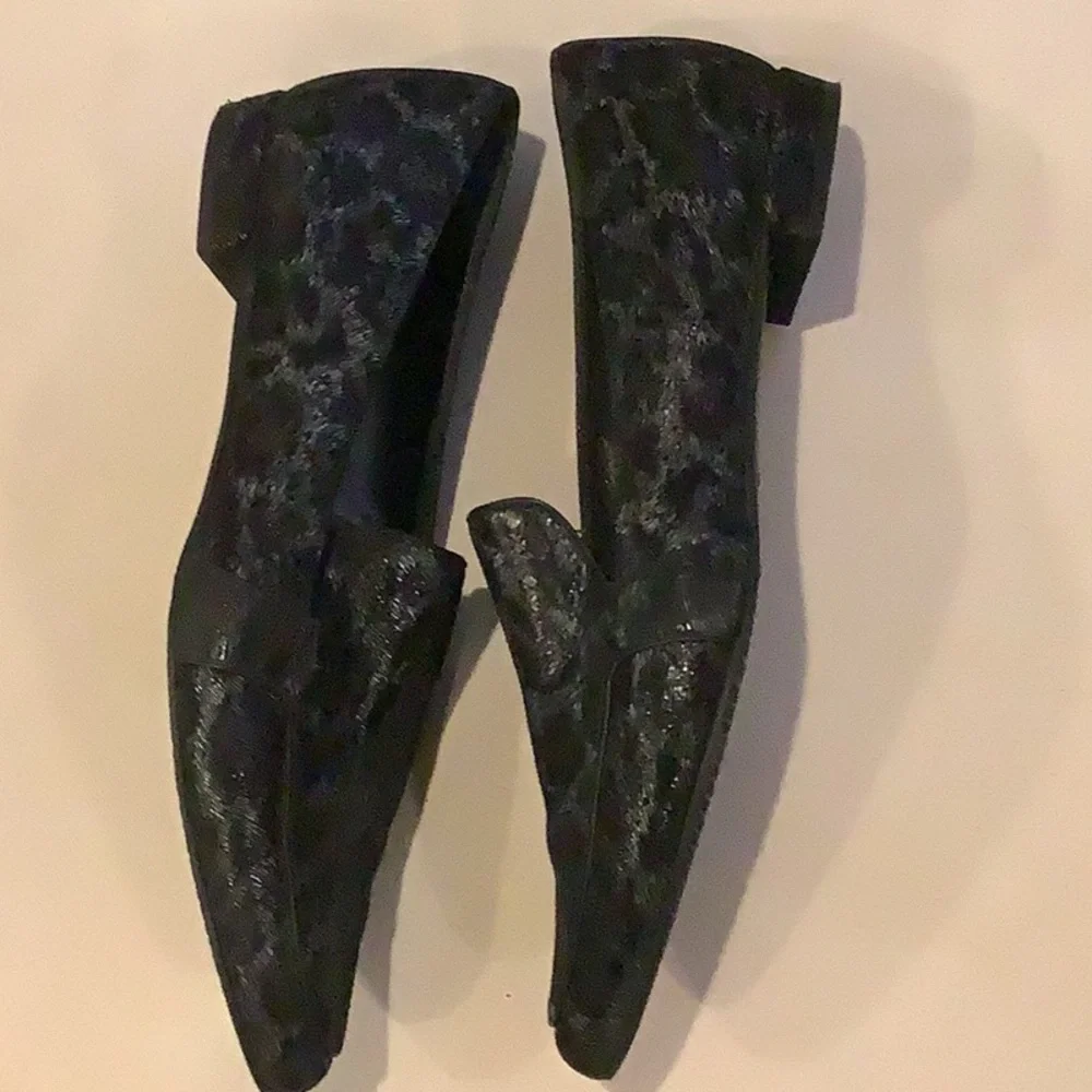 Stuart Weitzman Italian Leather Metallic Black Leopard Print Pointed Toe Flats 8